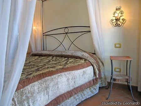 Dimora Altea Couette-café 3*