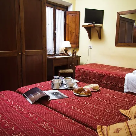Otel Nizza 3*