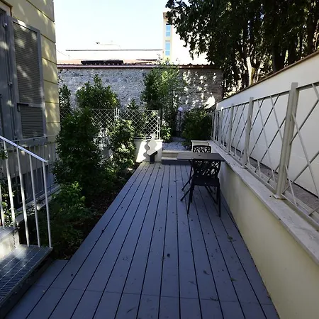 Borgo Guelfo Iii