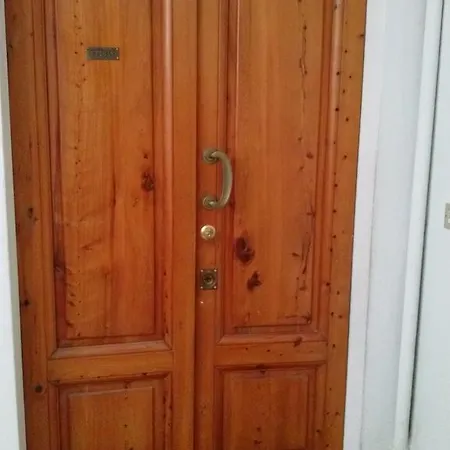 Πανσιόν House Steccuto