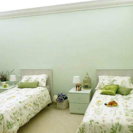 Porta San Frediano Apartment
