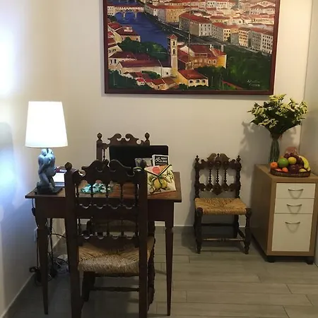 诺纳丽娜旅馆