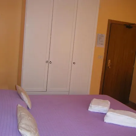 Mannolini 2* Firenze