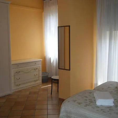 Mannolini 2* Firenze