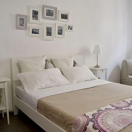 Domus 2* Firenze