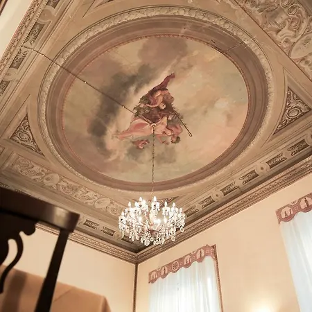Liana 3* Florenz