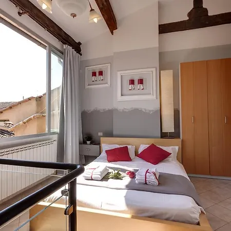 Apartment Number11 *
