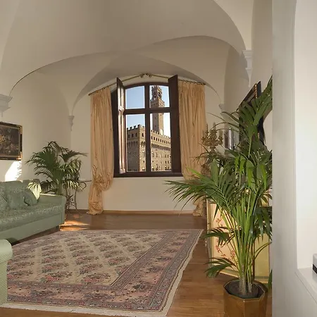 Michelangiolo Penthouse Apartment *