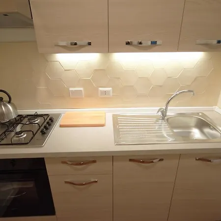 Sant'antonino Apartment *