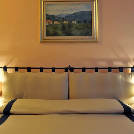 Residenza Cantagalli Bed & Breakfast 2*