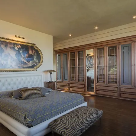 Penthouse Castello Marignolle * Florence