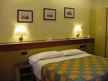Hotel Casci 2*