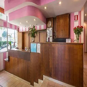 Real Hotel 3*