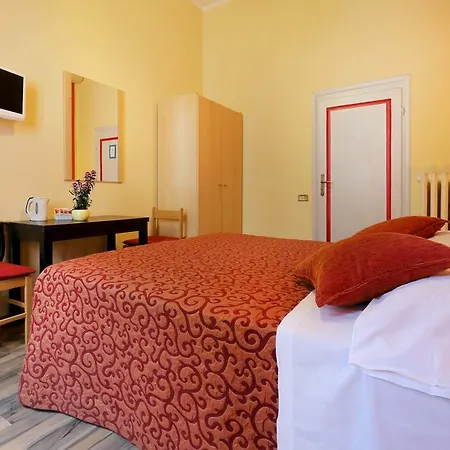Alojamento de Acomodação e Pequeno-almoço Franz House 2*