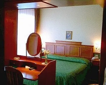 Belvedere Hotel 4*