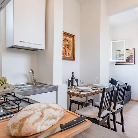 Ghibellina Apartment *