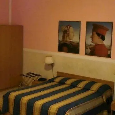 Centro Hotel 2*