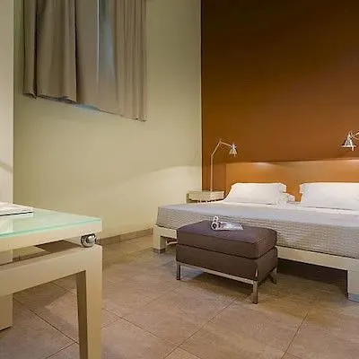 Popartment Apartahotel 3*