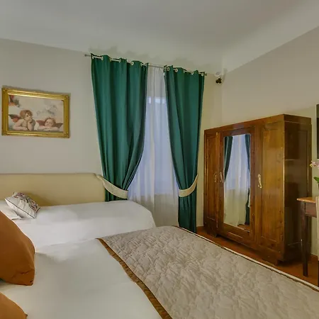 Dei Guelfi Bed & Breakfast