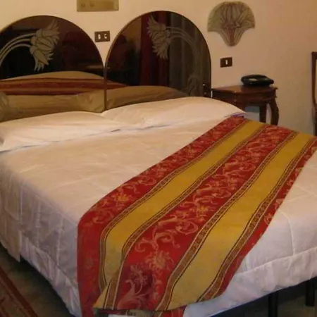 Liberty Hotel 3*