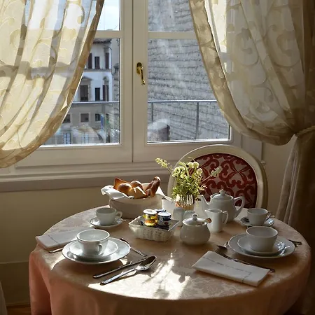 Bed & Breakfast Palazzo Della Stufa Residenza D'epoca 3*