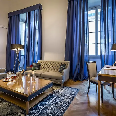 فندق Palazzo Ridolfi - Residenza D'epoca 3*