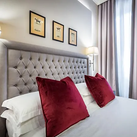 Emma Small Luxury Hotel 2*