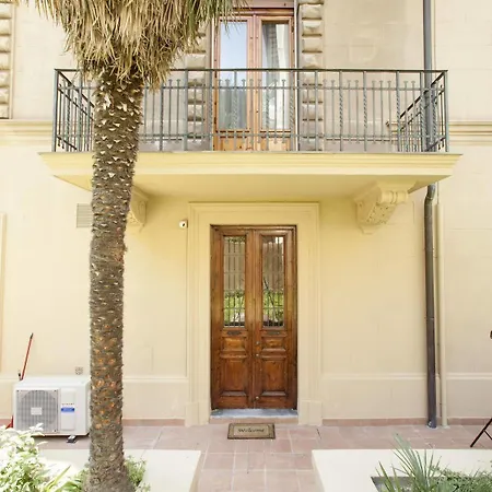 Palazzo Lombardo 2* Florens