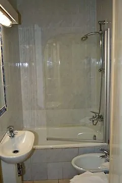 Hotel Spagna 2*