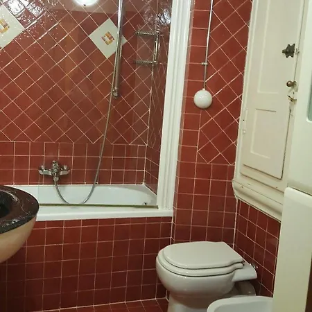 拉雷普比利卡住宅酒店