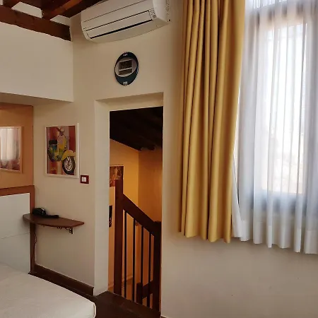 Bed & Breakfast Rubino Firenze
