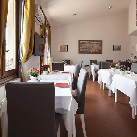 Bed & Breakfast Dei Guelfi 2*