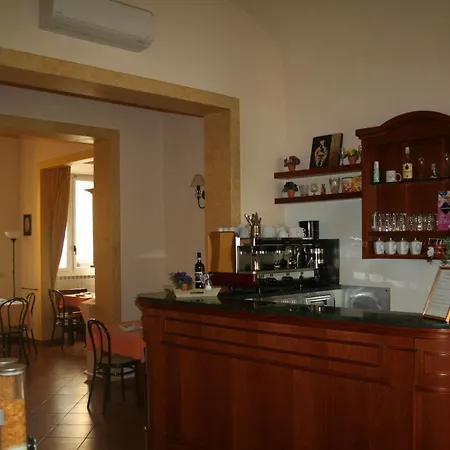 Hotel Eden 3*