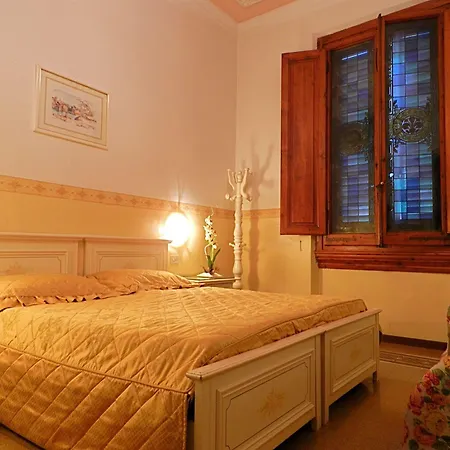 Desirèe Hotel 3*