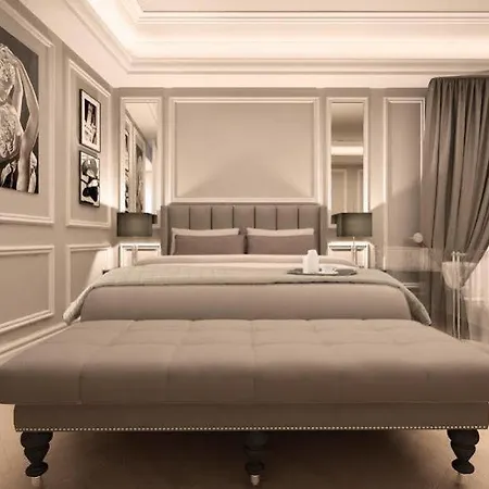 Hotel Bretagna Heritage - Alfieri Collezione 4*