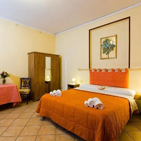 بيت ضيافة La Cittadella 2*
