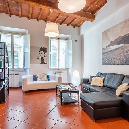 Ghibellina Apartment Florence