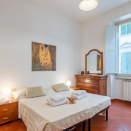 Apartment Ghibellina Florence