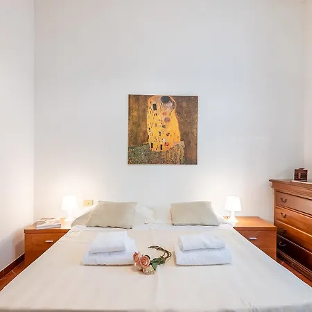 Ghibellina Apartment *