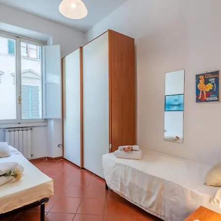 Ghibellina Apartment Florence