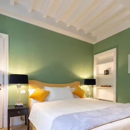 Apartment Villoresi Mansion