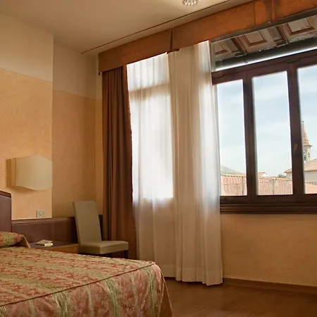 Orto De' Medici Hotel 4*