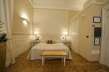 Palazzo Lombardo Bed & Breakfast Florens