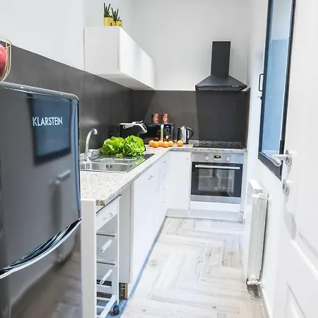Globus Urban Hotel 4*