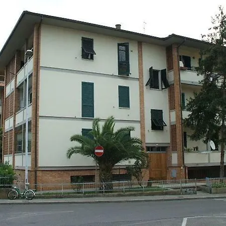 Guest house Sabatelli Bed And Car *