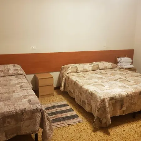 Sabatelli Bed And Car Guest house