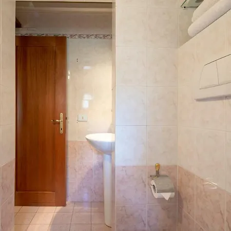 Oltrarno Flat * Florence