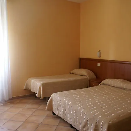 Real Hotel 3*