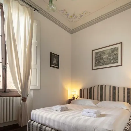 Apartment Montebello Elegant By Mmega