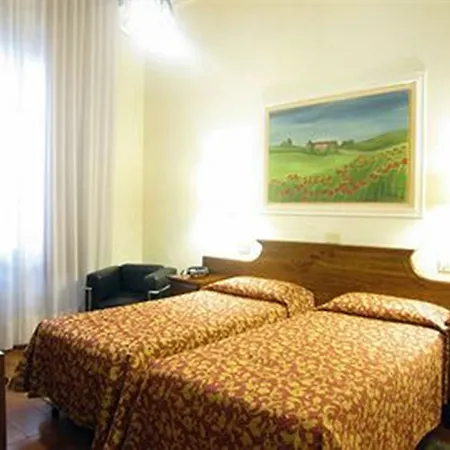 Szálloda Hotel City 3*
